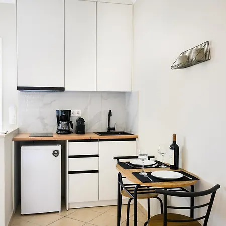 Ml House 102 Tsoukaladhes